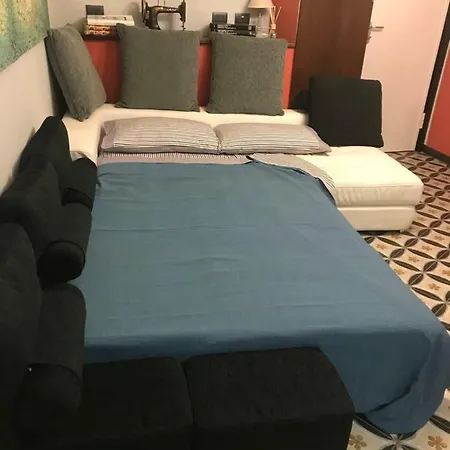 Jeans Luxury House * Γένοβα