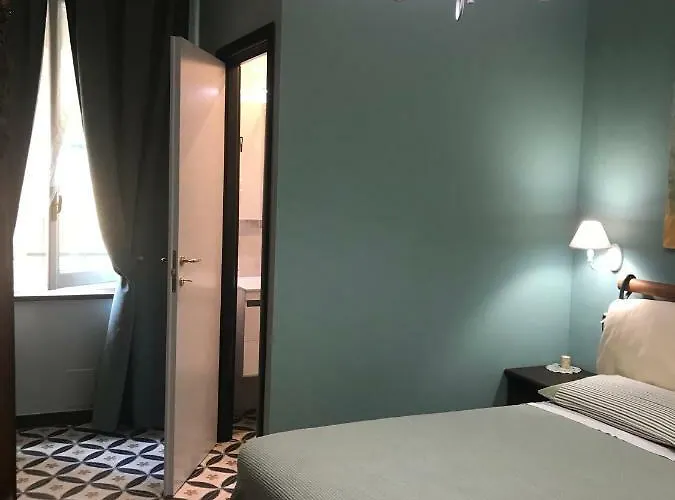 Jeans Luxury House Lejlighed